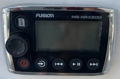 Slide: The Image of Fusion MS-NRX200i marine stereo controller on a 2001 Sea Ray Sundancer 540 yacht. - 54