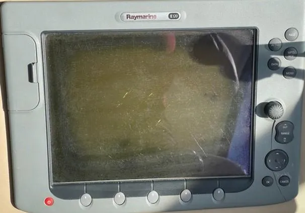 Slide: The Image of Sea Ray Sundancer 540 2001 - 62