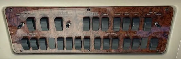 Slide: The Image of Sea Ray Sundancer 540 2001 - 68