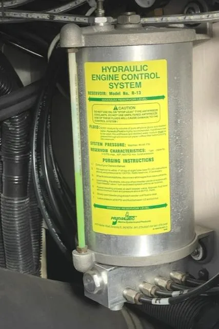 Slide: The Image of Sea Ray Sundancer 540 2001 - 79