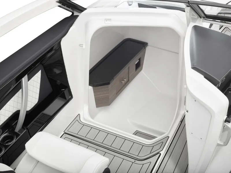 Slide: The Image of Yamaha 275SE 2026 - 6