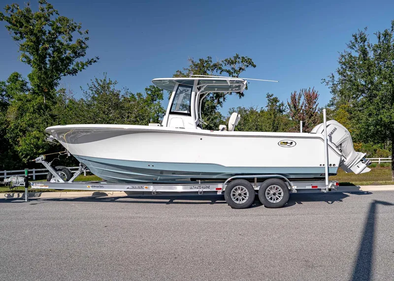 Slide: The Image of Sea Hunt Gamefish 27 Coffin Box 2026 - 2