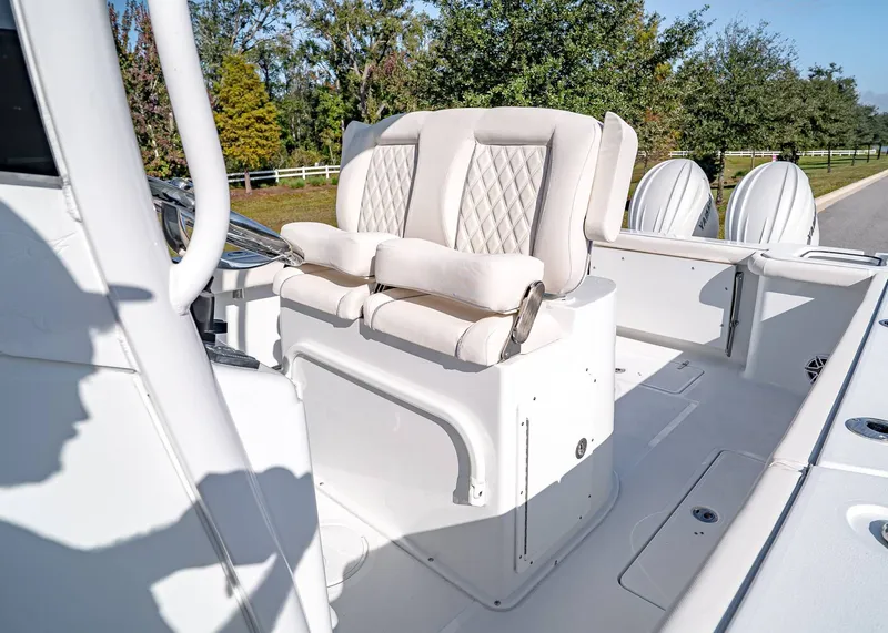 Slide: The Image of Sea Hunt Gamefish 27 Coffin Box 2026 - 24