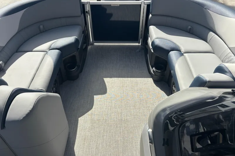 Slide: The Image of Interior of 2026 Tahoe Pontoons 23 LTZ Quad Lounge switch, featuring spacious seating. - 10