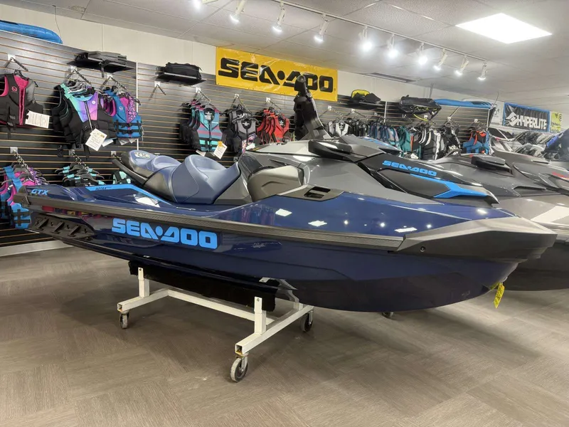 Slide: The Image of Sea-Doo 11sc - Gtx 170 W/snd 2025 - 6