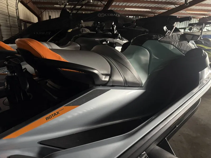 Slide: The Image of Sea-Doo 30rg - Pwc Gti Se 170 W/snd 2024 - 7