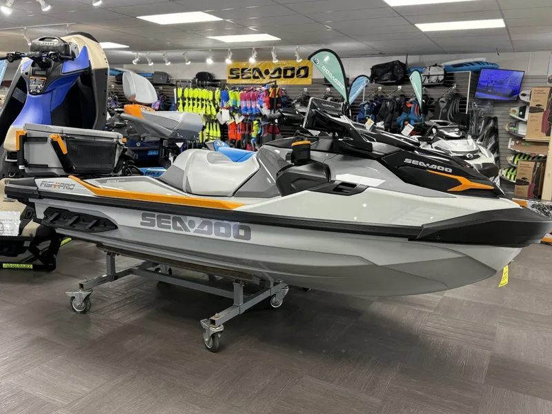 Slide: The Image of Sea-Doo 19tb - Fish Pro Trophy 170 W/snd 2026 - 3