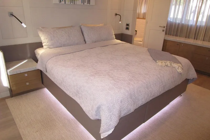 Slide: The Image of Master looking aft to port - 34