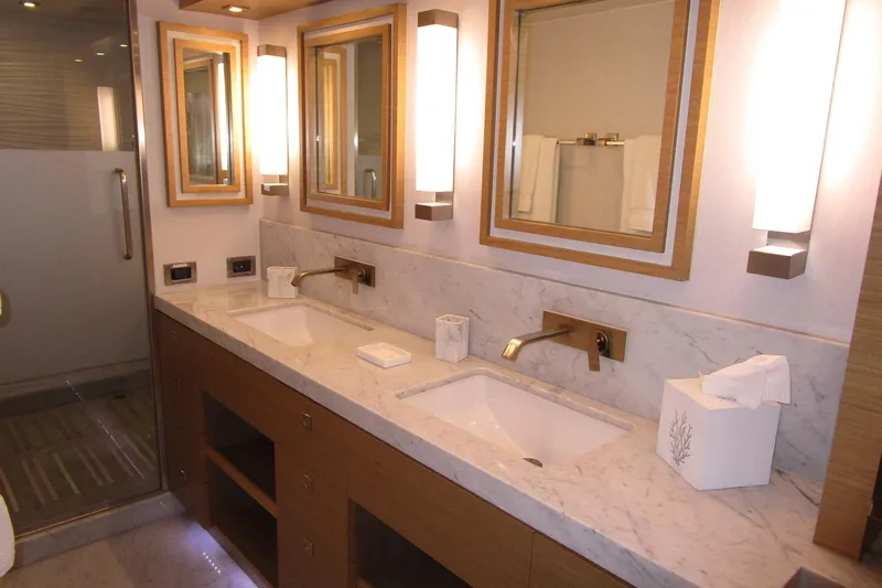 Slide: The Image of Master head - 37