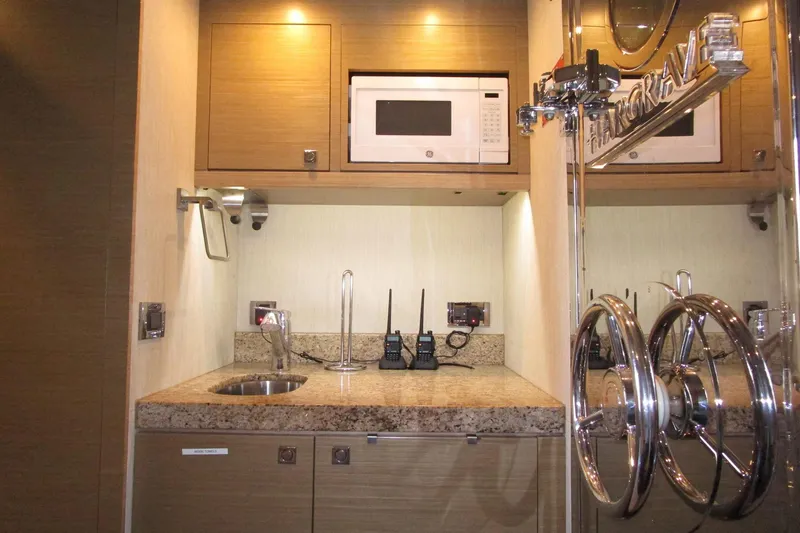 Slide: The Image of Crew common area - 65