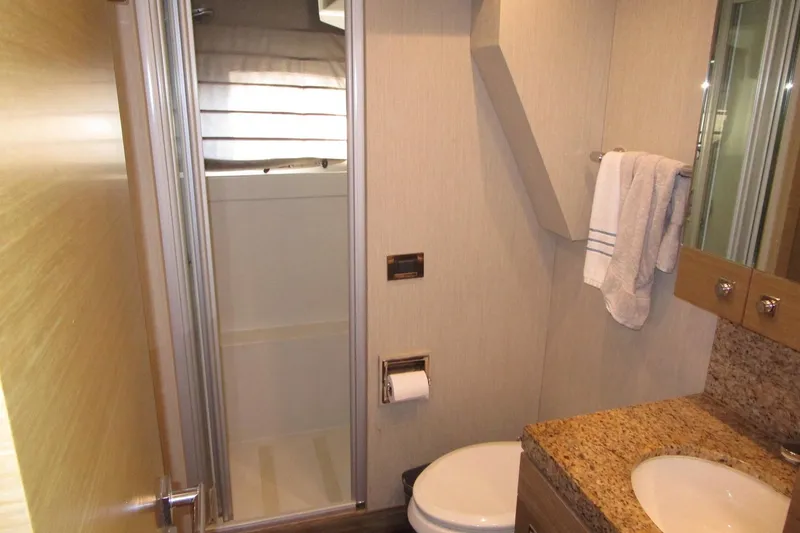 Slide: The Image of Crew cabin - 70