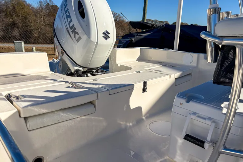 Slide: The Image of 2026 Bulls Bay 2200 XS boat interior with Suzuki outboard motor. - 4
