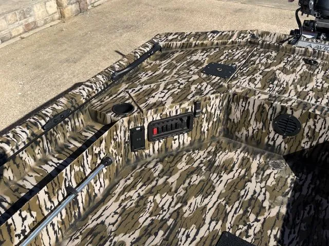 Slide: The Image of Avid 16 Commander 2026 - 12