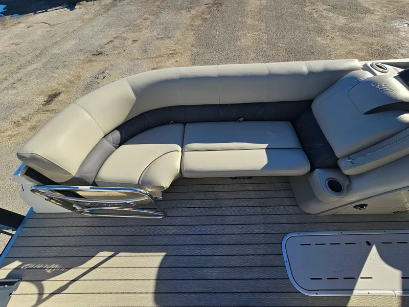 Slide: The Image of Silver Wave 2410 SW5 RLP 2020 - 13