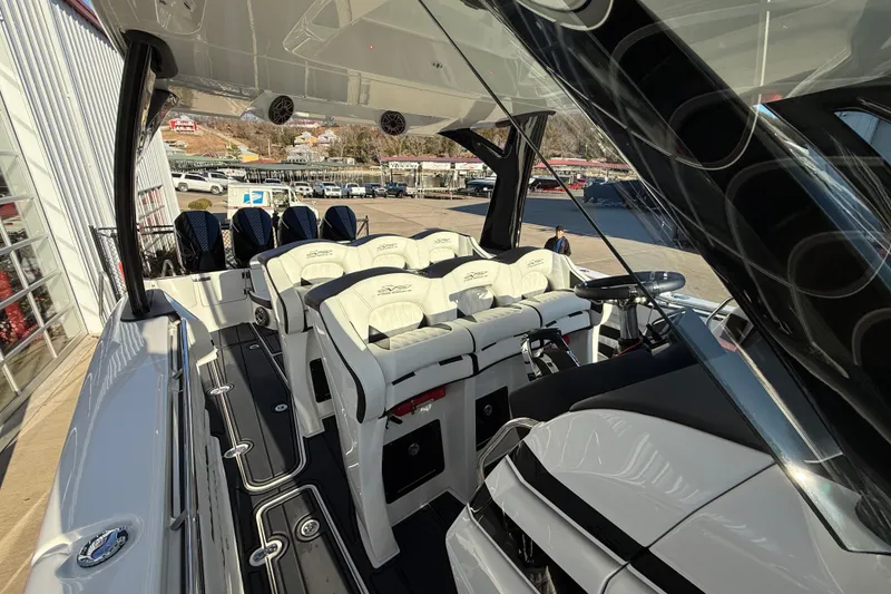 Slide: The Image of 2021 MTI 42V boat interior with luxurious seating and modern design. - 28