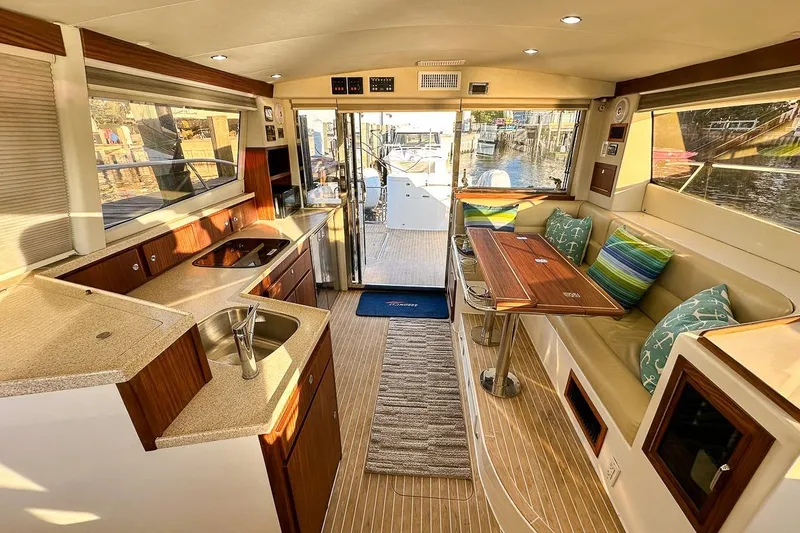 Slide: The Image of Salon view from helm station - 16