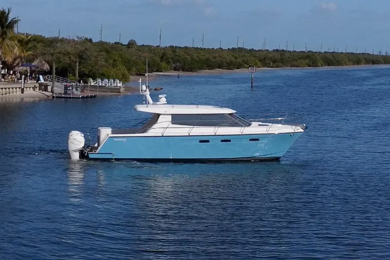 Slide: The Image of 2017 ArrowCat 420 Coupe powered by twin Mercury 350 Verado outboards - 2