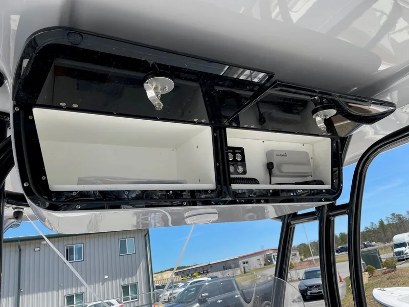 Slide: The Image of Interior view of 2023 Key West 263 FS boat console. - 9