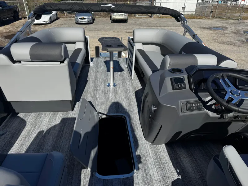 Slide: The Image of Bennington 22SSBSF 2026 - 7