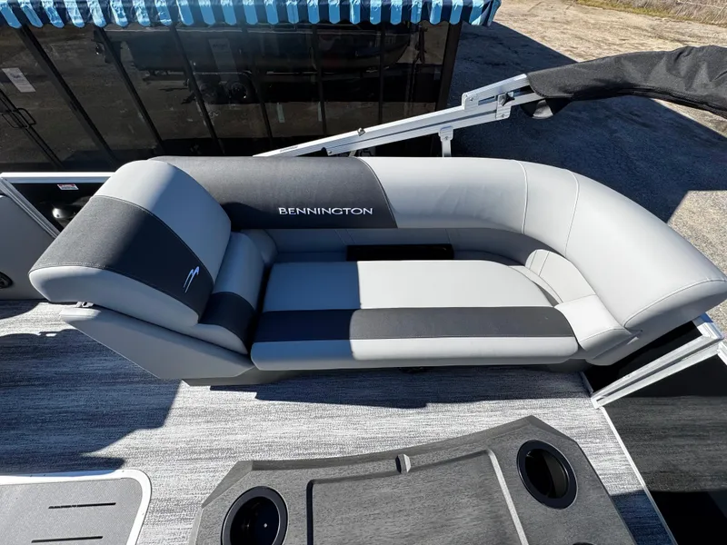 Slide: The Image of Bennington 22SSBSF 2026 - 9