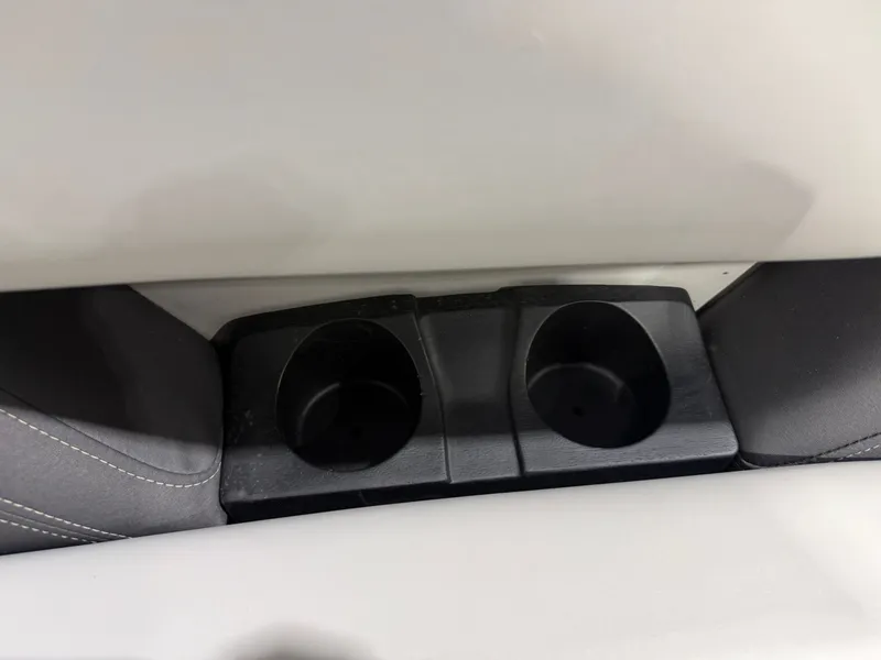 Slide: The Image of Sylvan L3 DLZ 22' Swingback Tritoon & Mercury 150HP 4-Stroke EFI 2022 - 33