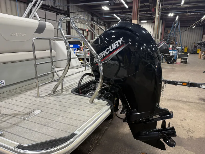 Slide: The Image of Sylvan L3 DLZ 22' Swingback Tritoon & Mercury 150HP 4-Stroke EFI 2022 - 39