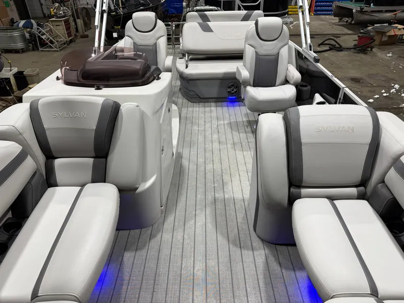 Slide: The Image of Sylvan L3 DLZ 22' Swingback Tritoon & Mercury 150HP 4-Stroke EFI 2022 - 6