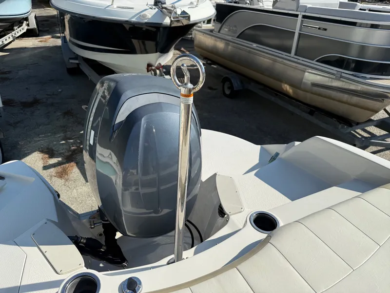 Slide: The Image of Stingray 234 LR 2014 - 11