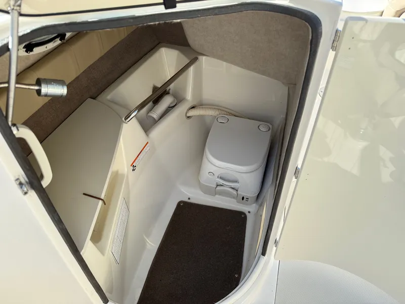 Slide: The Image of Stingray 234 LR 2014 - 7