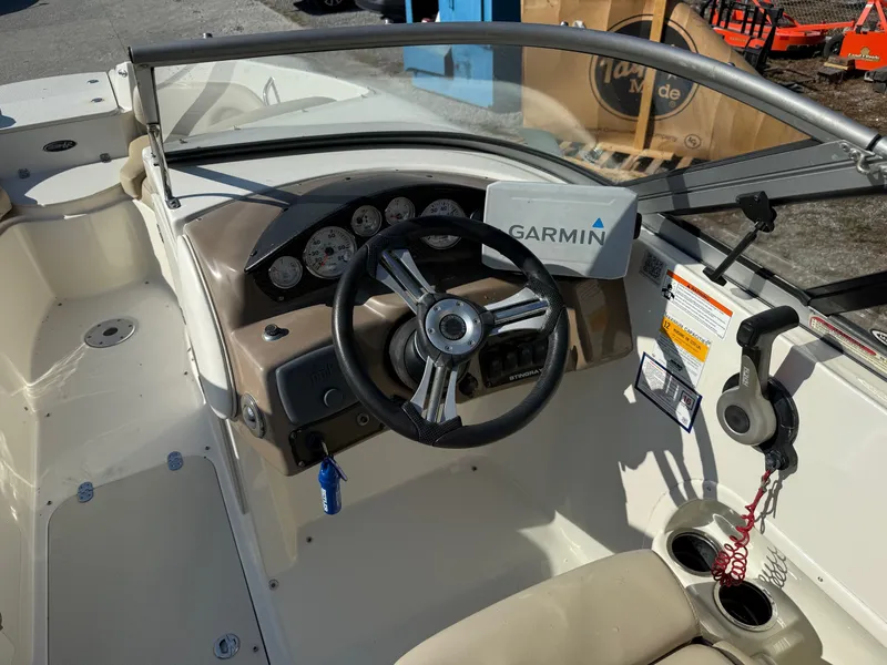 Slide: The Image of Stingray 234 LR 2014 - 9