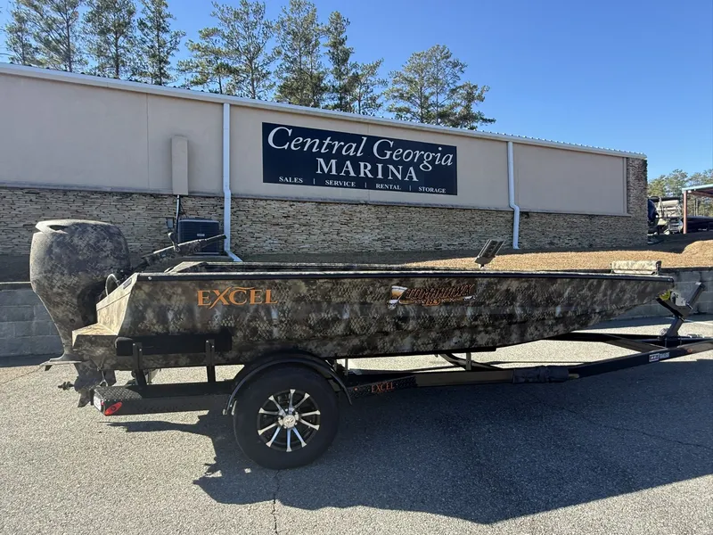 The Image of Excel 183 Tomahawk 2026 - 1