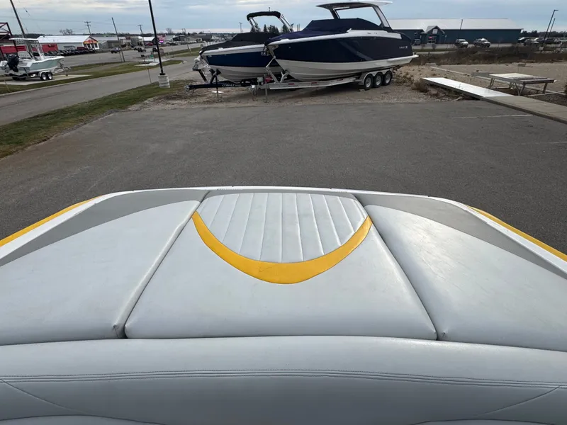Slide: The Image of MasterCraft XStar 2004 - 12