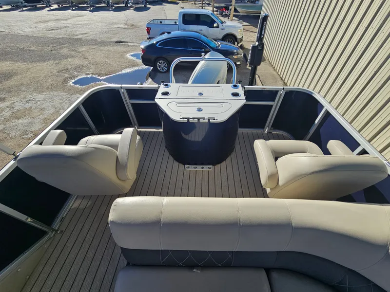 Slide: The Image of Silver Wave 2410 SW5 RLP 2020 - 23