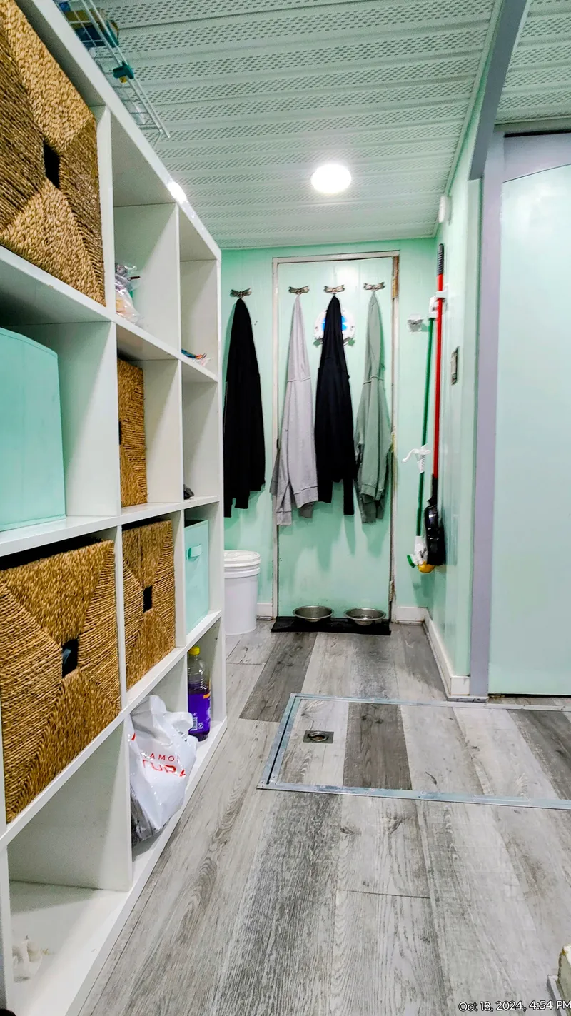 Slide: The Image of Entrance - 19