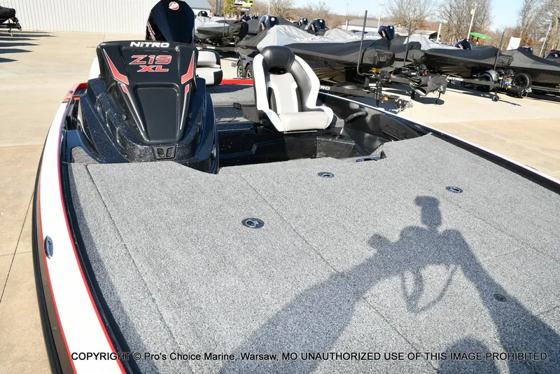 Slide: The Image of Nitro Z19 XL Pro 2026 - 38