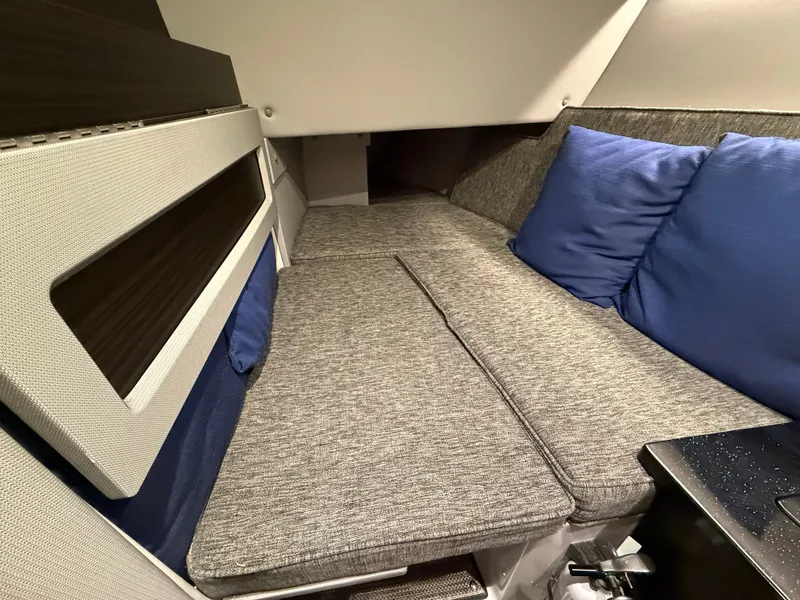 Slide: The Image of Cobalt R33 2026 - 1057