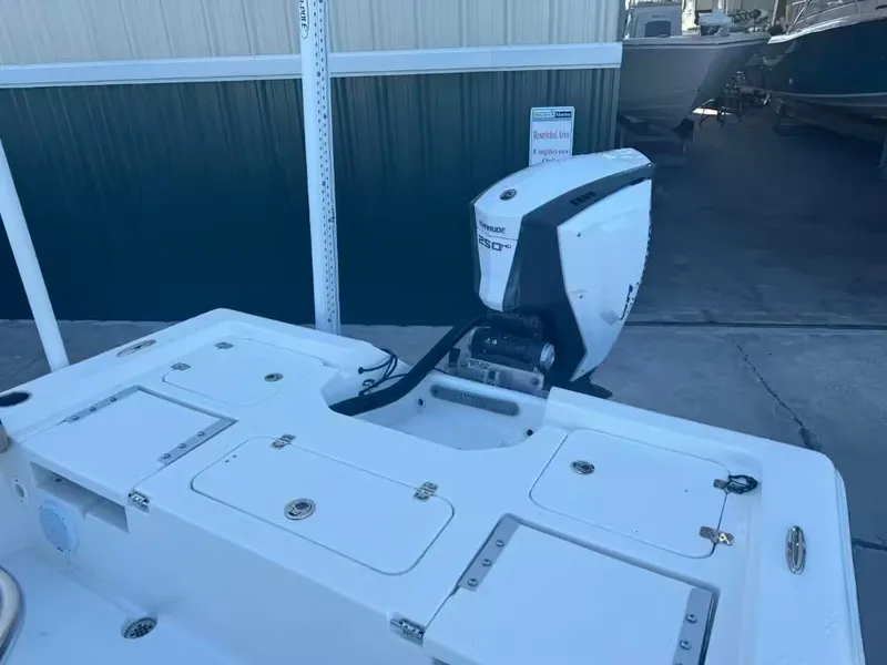 Slide: The Image of Key West 230 Bay Reef 2018 - 10