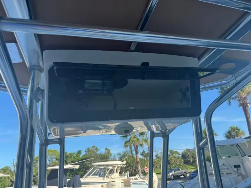 Slide: The Image of Key West 230 Bay Reef 2018 - 6