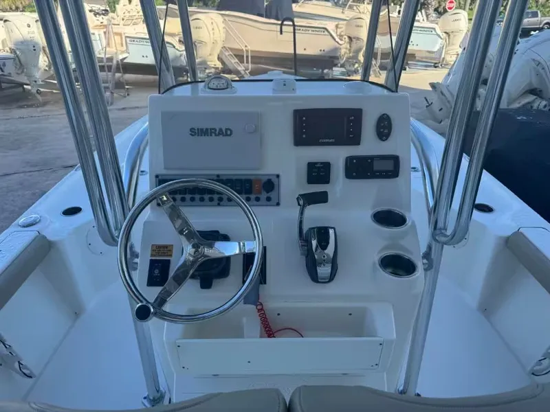 Slide: The Image of Key West 230 Bay Reef 2018 - 8