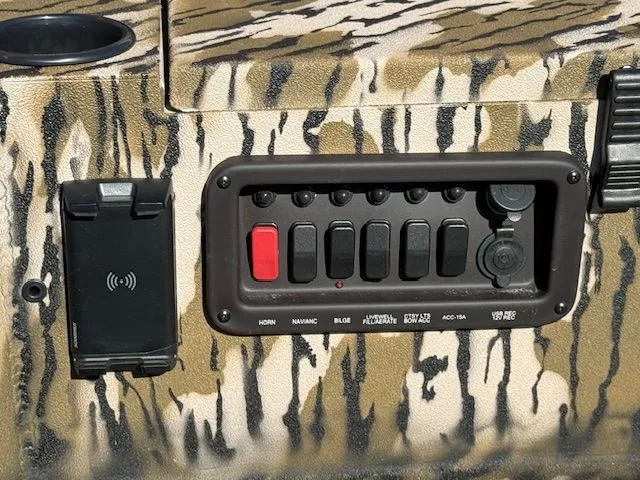 Slide: The Image of Avid 16 Commander 2026 - 14