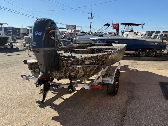 Slide: The Image of Avid 18 Commander 2026 - 6