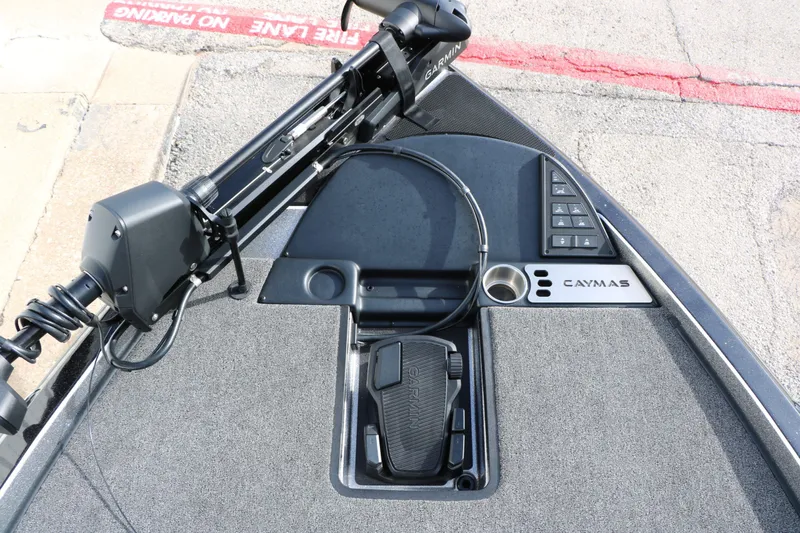 Slide: The Image of Caymas CX 21 PRO 2025 - 29