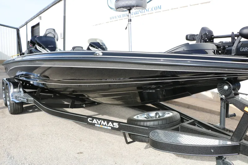 Slide: The Image of Caymas CX 21 PRO 2025 - 18