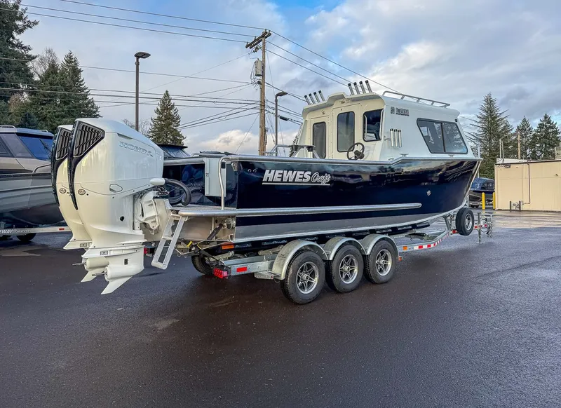 Slide: The Image of Hewescraft 270 Alaskan 2026 - 3