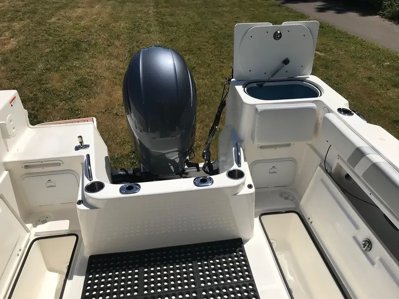 Slide: The Image of Striper 230 WA 2016 - 2