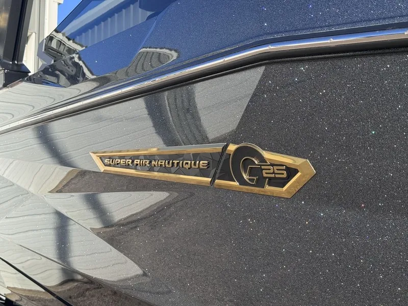 Slide: The Image of Nautique Super Air Nautique G25 2026 - 17