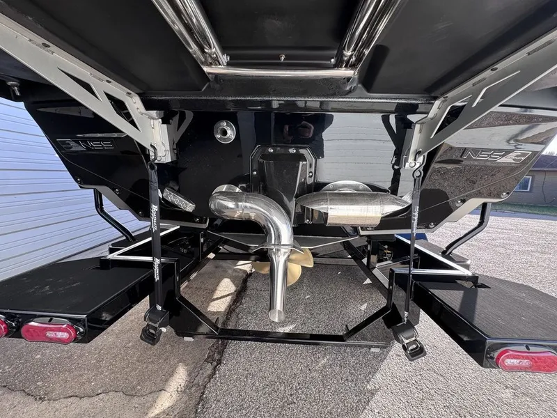 Slide: The Image of Nautique Super Air Nautique G25 2026 - 20