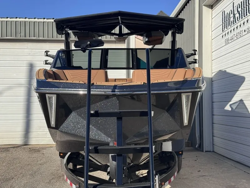 Slide: The Image of Nautique Super Air Nautique G25 2026 - 3