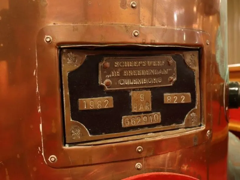 Slide: The Image of Breedendam Steam Transom Sloop 1983 - 28