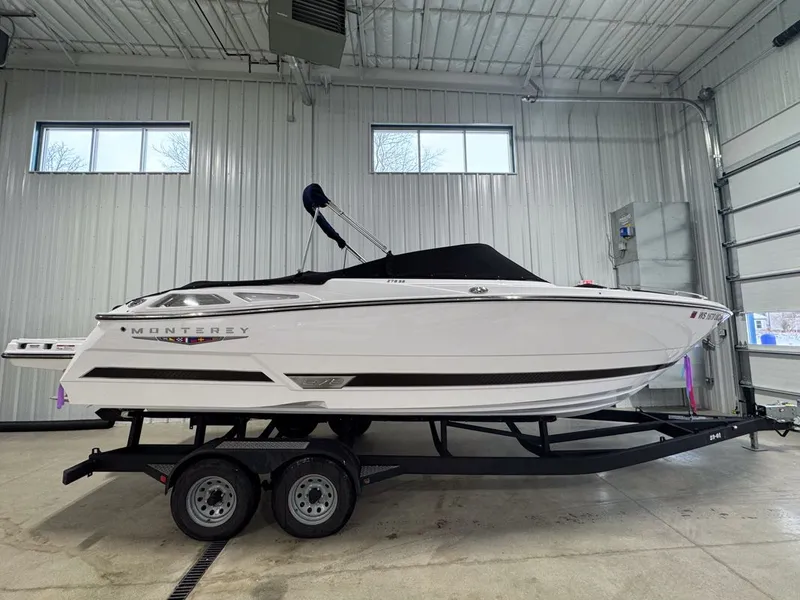 Slide: The Image of Monterey 278SS Super Sport 2025 - 32